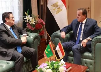 وزير الصحة يبحث مع سفير موريتانيا إيفاد أطباء مصريين متخصصين في أمراض القلب للعمل في المستشفيات الموريتانية