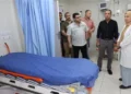 محافظ المنوفية يفاجئ مستشفى السادات المركزي ويحيل المدير الإداري و75 من العاملين للتحقيق