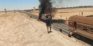 بعد مصرع 8 أشخاص.. محافظ السويس يغلق المزلقان المخالف في موقع حادث قطار الشلوفة