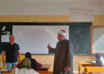 طلاب القسم الأدبي بالأزهر يختتمون امتحان “الصرف” وسط أجواء مستقرة