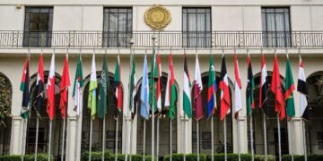 دبلوماسي سابق: مصر لا تقبل أي تهديد للدول العربية