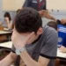 ضبط سماعتى غش مع طالبين قبل دخول لجنة ثانوية بقنا