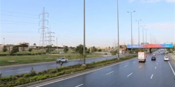 غلق كلي مؤقت بطريق الواحات لهذا السبب