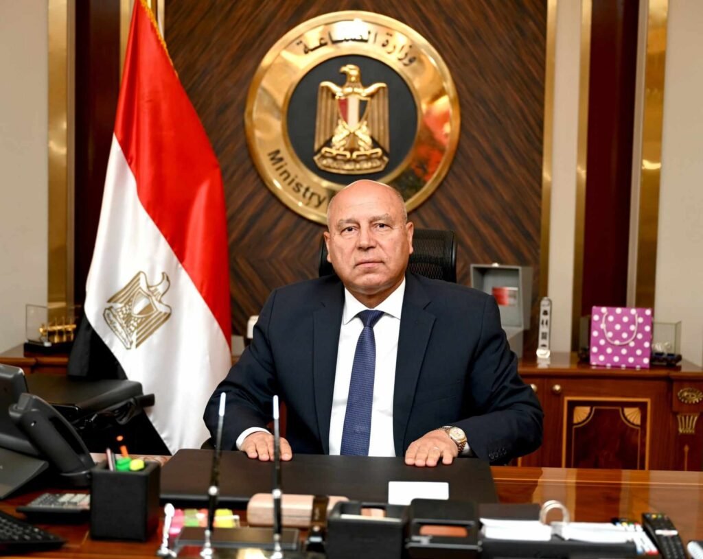 وزير النقل: المصريون نفذوا مشروع «سفاجا 2» بالكامل من التصميم حتى التنفيذ