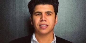 تأجيل محاكمة تيك توكر بتهمة سب وقذف المطرب عمر كمال لجلسة 22 يونيو