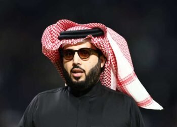 تركي آل الشيخ يحسم الجدل بشأن تدخله للصلح بين ياسمين عبد العزيز ومي عمر