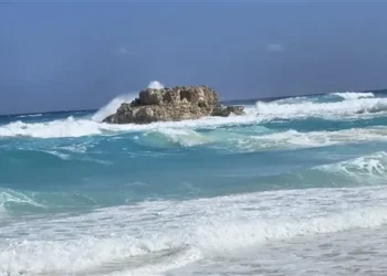 إعادة فتح 3 شواطئ في مرسى مطروح بعد إغلاق استمر 4 أيام