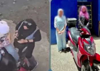 ضبط فتاتين لاتهامهما بتعاطي المخدرات حال جلوس إحداهما أعلى دراجة نارية بالإسكندرية