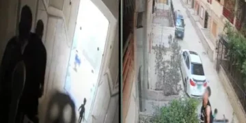 بسبب خلافات الجيرة.. القبض على شخصين لاتهامهما بالاعتداء على شخص بعصا خشبية بالإسكندرية