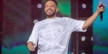 حماقي يحيى نهائى كاس العالم بين أسبانيا والأرجنتين بـ “Egyptian Fan Zone”
