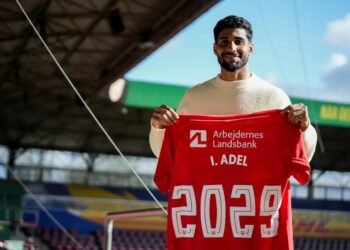 مش عاوز يسيب أوروبا ويرجع مصر.. إبراهيم عادل يكشف وجهته المقبلة