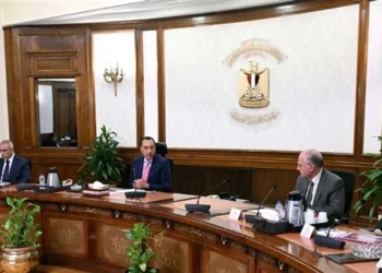 رئيس الوزراء يتابع مستجدات مشروع الأجهزة التعويضية وجهود إنشاء مجمع صناعي للأطراف الصناعية