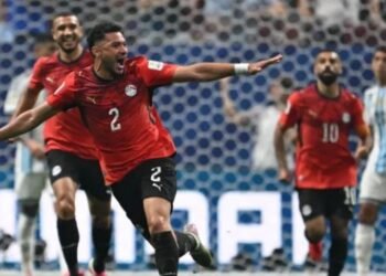 صحيفة أجنبية تشكك في تدخل الـVAR خلال مباراة مصر والأرجنتين