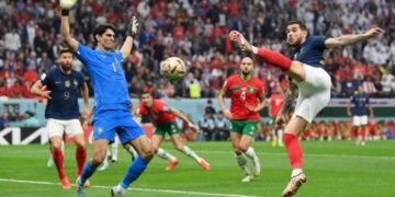 قمة نارية في ربع النهائي .. المغرب يواجه فرنسا بثأر مونديال 2022