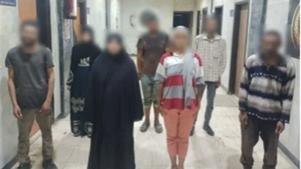 القبض على 8 أشخاص بتهمة استغلال الصغار في أعمال التسول بالجيزة