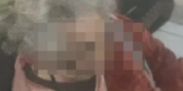 شاب يعتدي على والدته بالسويس والأمن يفحص