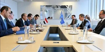 وزير الخارجية يلتقي المدير العام للوكالة الدولية للطاقة الذرية خلال زيارته للنمسا