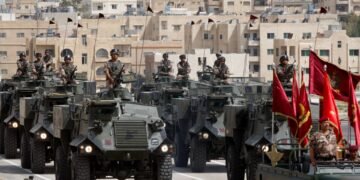 الجيش الأردني يعلن إسقاط 8 صواريخ إيرانية