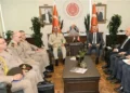 وزير الدفاع يعود إلى أرض الوطن بعد انتهاء زيارته الرسمية لـ تركيا