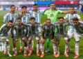 بعد جدل مباراتهم مع الفراعنة.. الأرجنتين تطلب ارتداء الشارات السوداء!