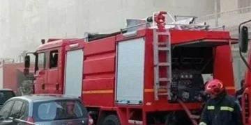 حريق محل داخل بنزينة في أكتوبر.. والحماية المدنية تحاول السيطرة