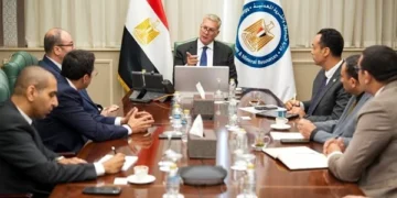 وزير البترول يبحث مع SLB توظيف الذكاء الاصطناعي لزيادة الإنتاج