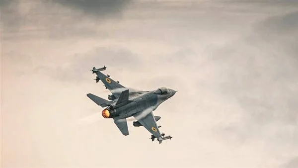فقدان الاتصال بمقاتلة أوكرانية من طراز F-16 خلال مهمة لاعتراض أهداف روسية