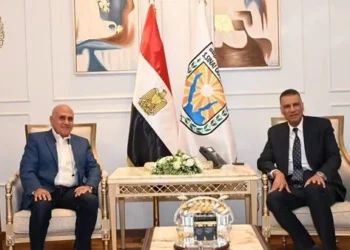 محافظ جنوب سيناء يستقبل رئيس الجهاز التنفيذي لتعمير سيناء لمتابعة مشروعات الخطة الاستثمارية