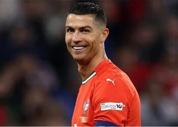 مفاجأة.. كريستيانو رونالدو يعتزل دوليًا في هذا الموعد