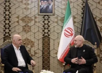 رئيس البرلمان الإيراني: لا سلام مع واشنطن.. ونواصل دعم “جبهة المقاومة”