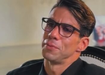 شريف إكرامي يعلن اعتزال كرة القدم برسالة مؤثرة.. ويشيد بتألق مصطفى شوبير