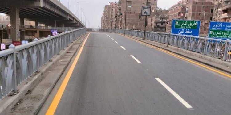 محافظ الجيزة يتابع تطوير كوبري أرض اللواء.. رصف وصيانة لرفع كفاءة المحور وتحسين السيولة المرورية