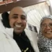 بعد تعرض والدته لحادث .. محمد أوتاكا يطلب الدعاء من الجمهور