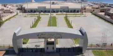 بعد تحسن الأحوال الجوية.. إعادة فتح ميناء نويبع واستئناف الحركة الملاحية