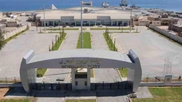 بعد تحسن الأحوال الجوية.. إعادة فتح ميناء نويبع واستئناف الحركة الملاحية