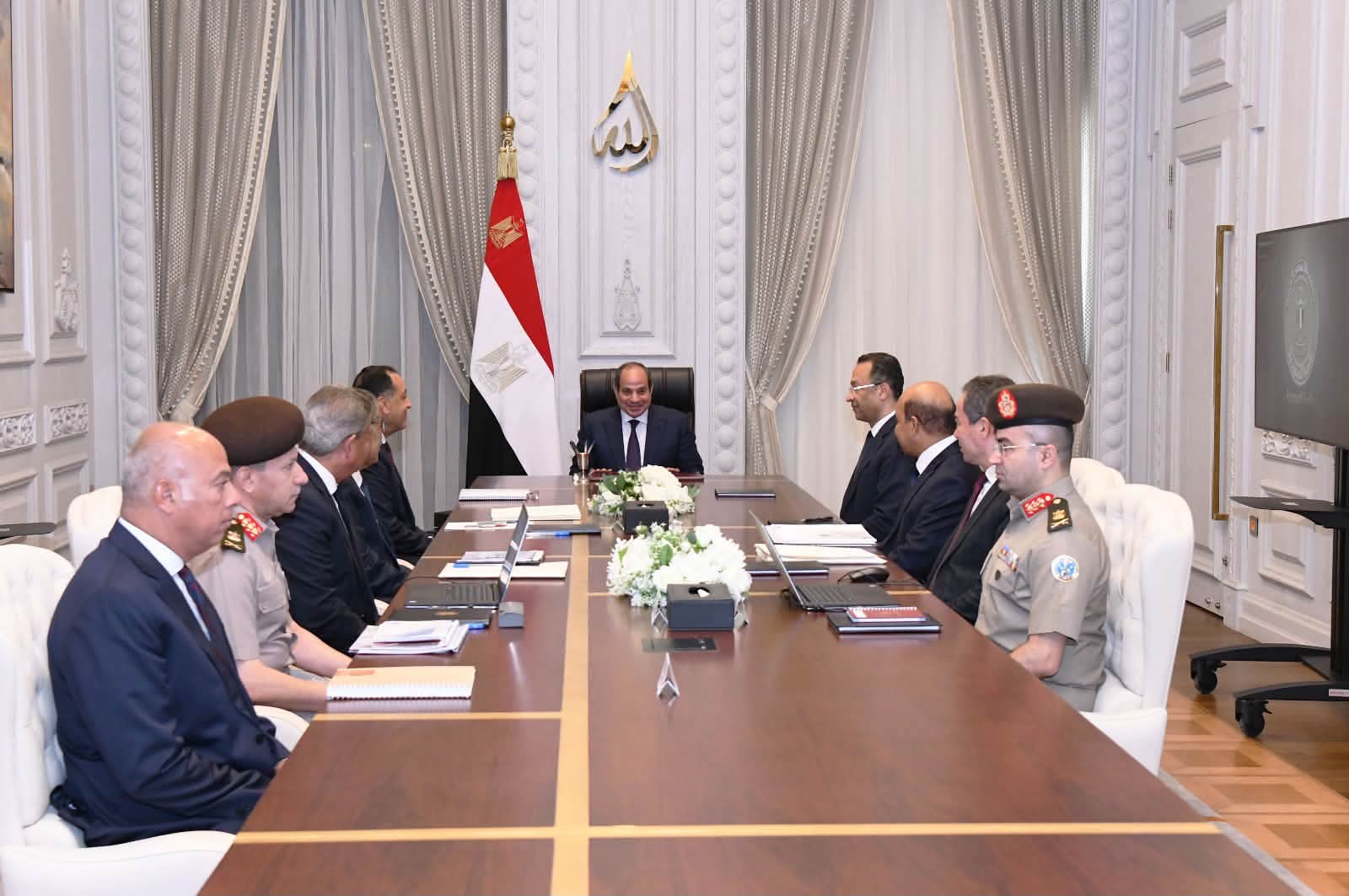 السيسي يوجه بتسريع تطوير ماسبيرو ورقمنة التراث الإعلامي المصري