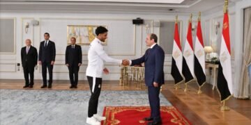 مرموش للرئيس السيسي: سنواصل رفع اسم مصر