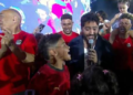 تامر حسني يشعل استاد القاهرة بـ”حلوة يا بلدي” في احتفالية تكريم منتخب مصر