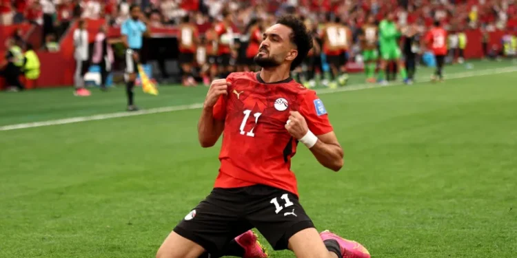 هدف مصري ملغى يشعل القمة.. زيكو يهز شباك الأرجنتين والحكم يلغي الهدف