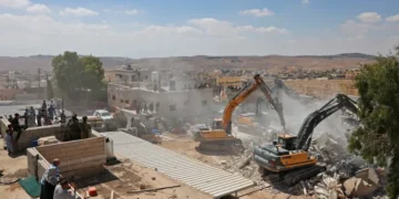 تصعيد في الضفة الغربية.. بن غفير يقتحم قرية المغير وإصابة فلسطيني برصاص مستوطنين