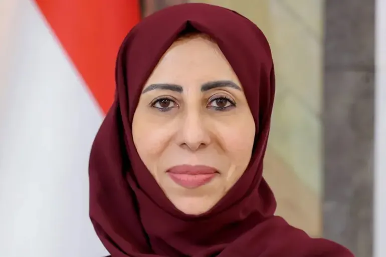 أفراح الزوبة.. أول امرأة في تاريخ اليمن تتولى منصب وزيرة الخارجية