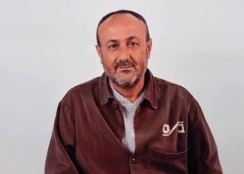 إصابة مروان البرغوثي بنزيف بعد إطلاق رصاصة مطاطية عليه داخل السجن