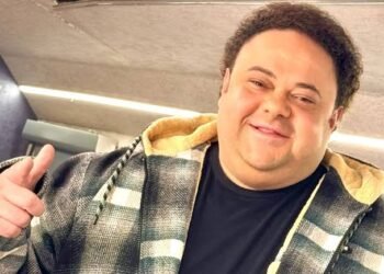 الفنان مدحت تيخا يتهم المنتج عوض ماهر بتحرير شيك بدون رصيد