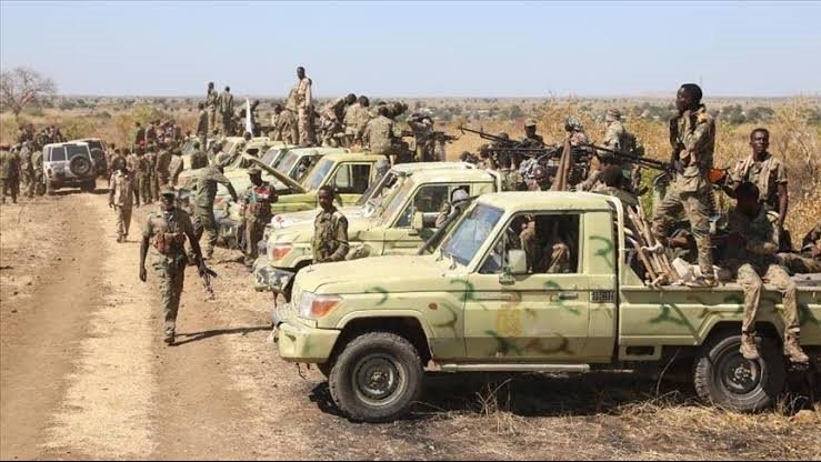 السودان.. الجيش يعلن إحكام قبضته على محور استراتيجي غرب أم درمان