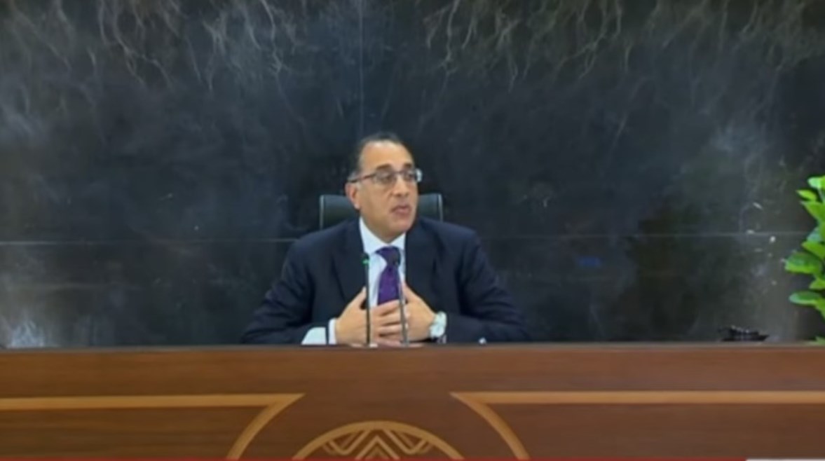 مدبولي يتابع ترفيق 17 منطقة صناعية ويوجه بتسريع التنفيذ