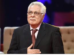 توفيق عبدالحميد يفجر مفاجأة: قعدت على كرسي متحرك.. واعتزلت الفن