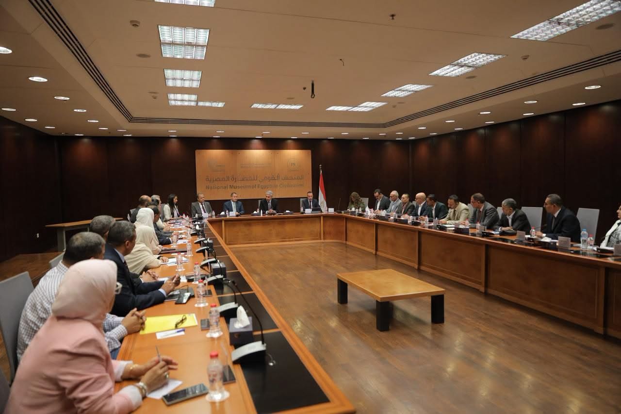 تحرك مفاجئ داخل «الآثار».. ملف كبير ينتظر الحسم خلال أيام