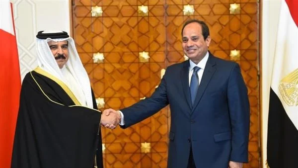 الرئيس السيسي يستقبل ملك البحرين لبحث مستجدات القضايا الإقليمية والدولية