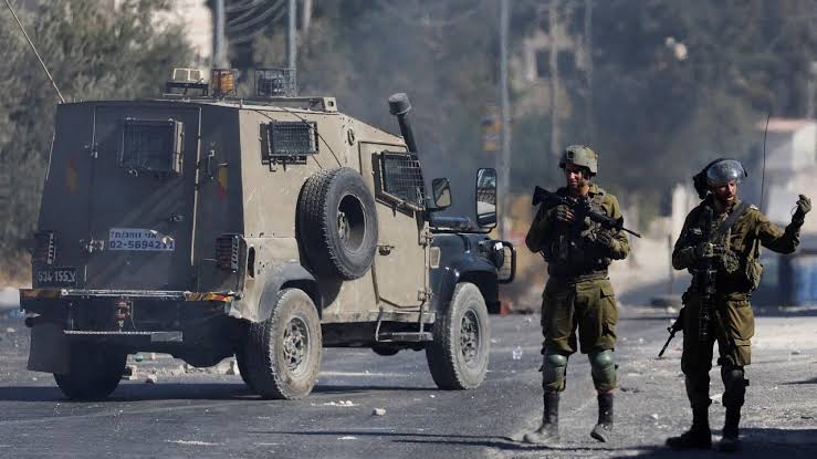 تصعيد جديد في نابلس.. الجيش الإسرائيلي يعلن اغتيال فلسطينيين اثنين