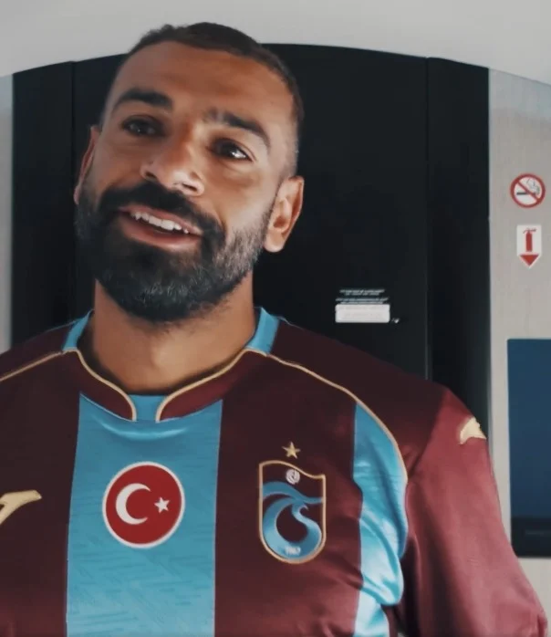 رسميًا.. محمد صلاح ينتقل إلى طرابزون سبور التركي